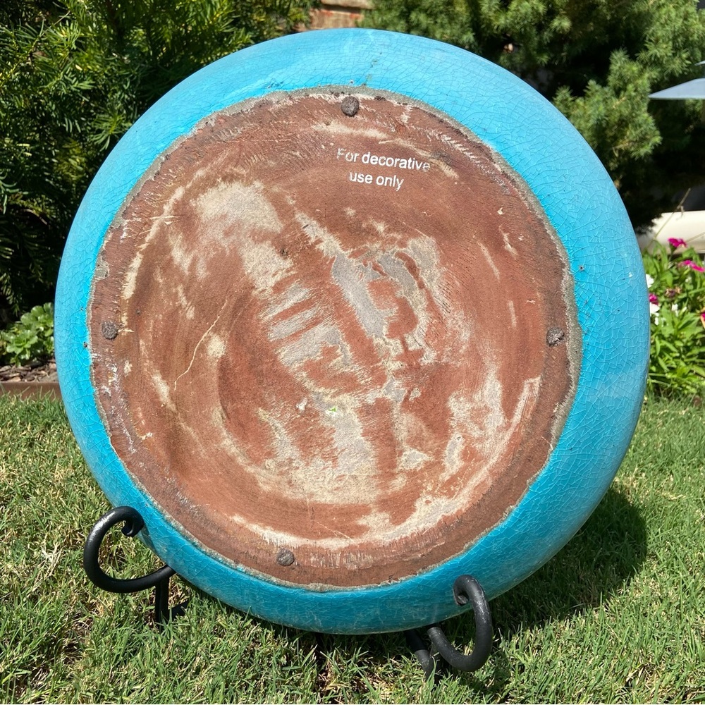 Like New - Turquoise Pottery Platter w/ Grapevine Accent - Picture 4 of 6